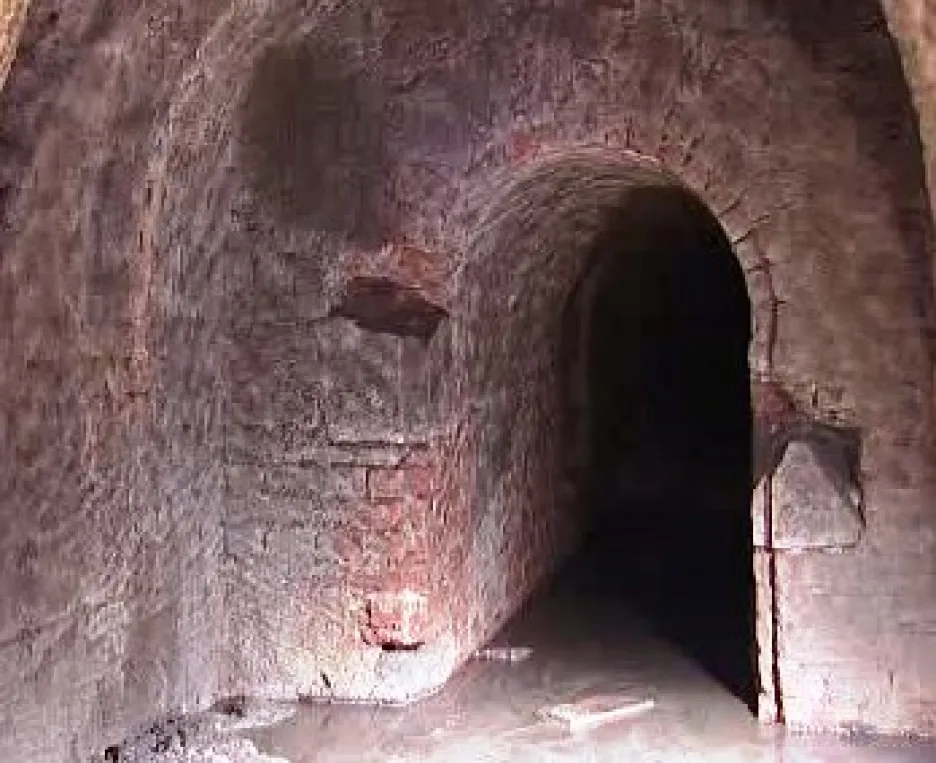 Podzemní chodby pod Josefovem