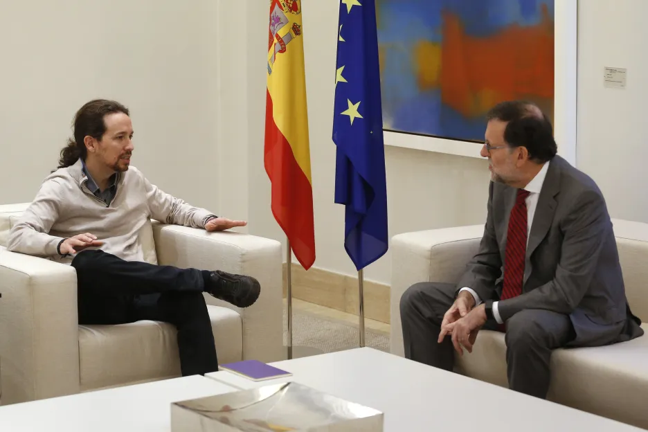 Mariano Rajoy a Pablo Iglesias (vlevo) jednali neúspěšně o možném koaliční vládě