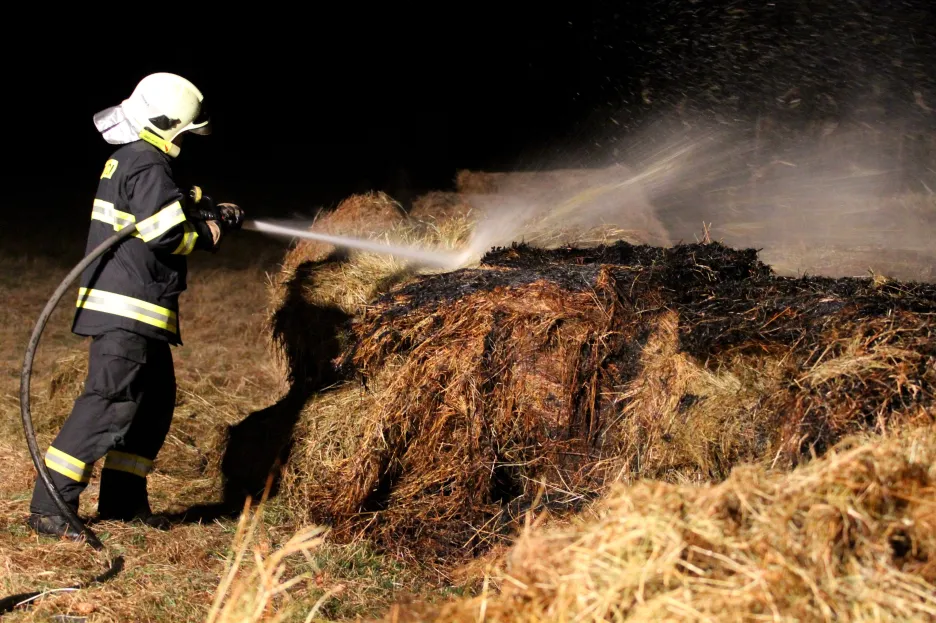 O prvním březnovém víkendu hasiči vyjížděli k požáru v 227 případech