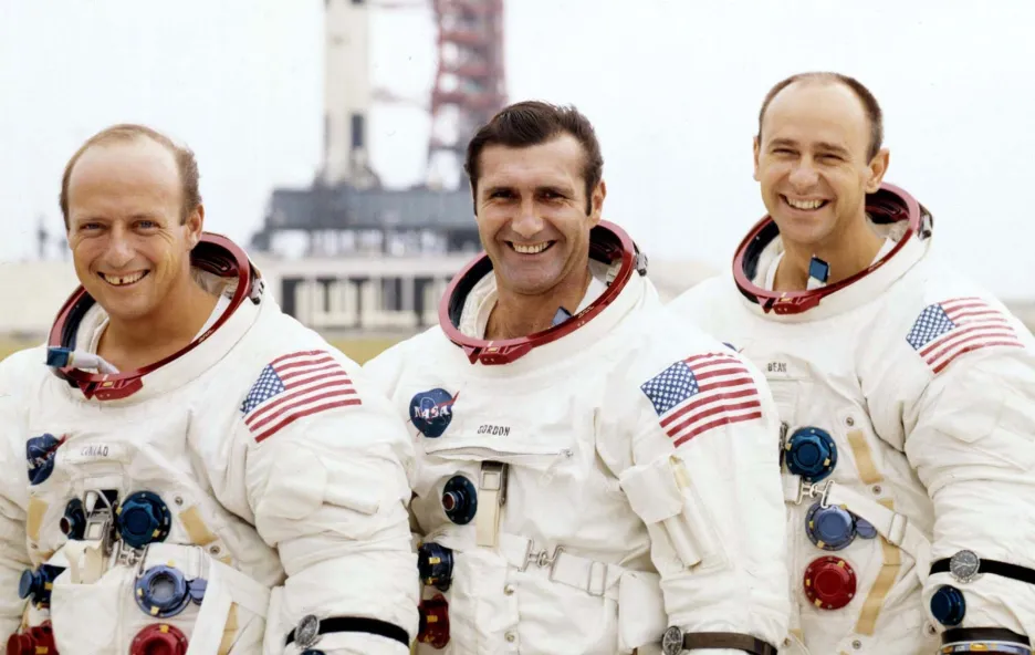 Posádka Apolla 12:  Charles Conrad, Richard Gordon a Alan Bean