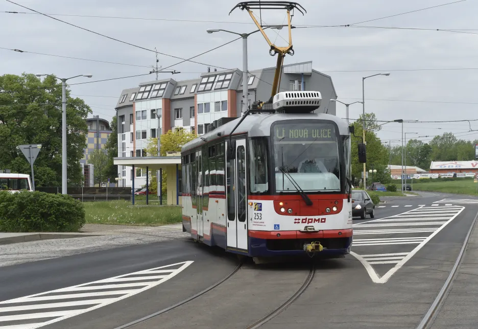 Tramvaj na točně v Olomouci-Neředíně