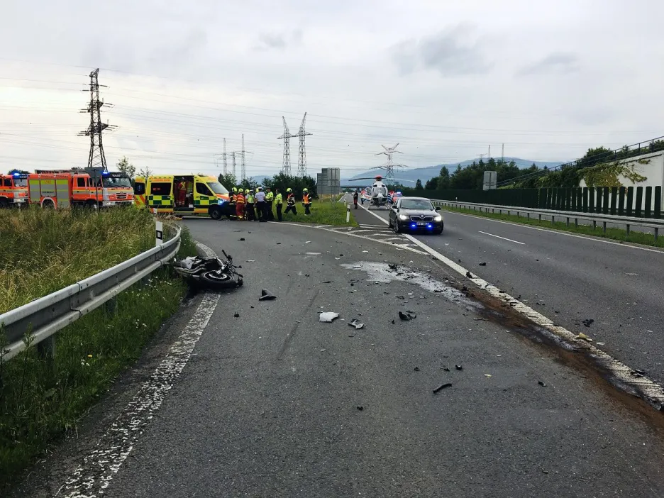 Nehoda motocyklu v Dobré u Frýdku-Místku
