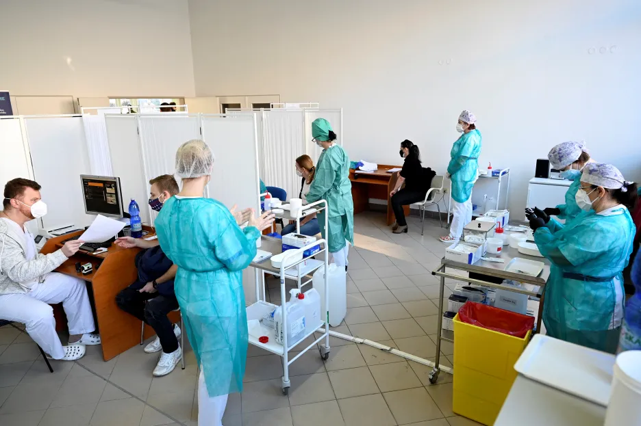 Očkování proti covidu-19 v nemocnici v Nitře