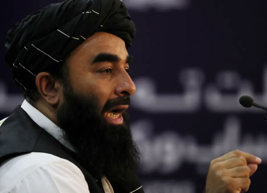 Mluvčí Talibanu Zabíhulláh Mudžáhid