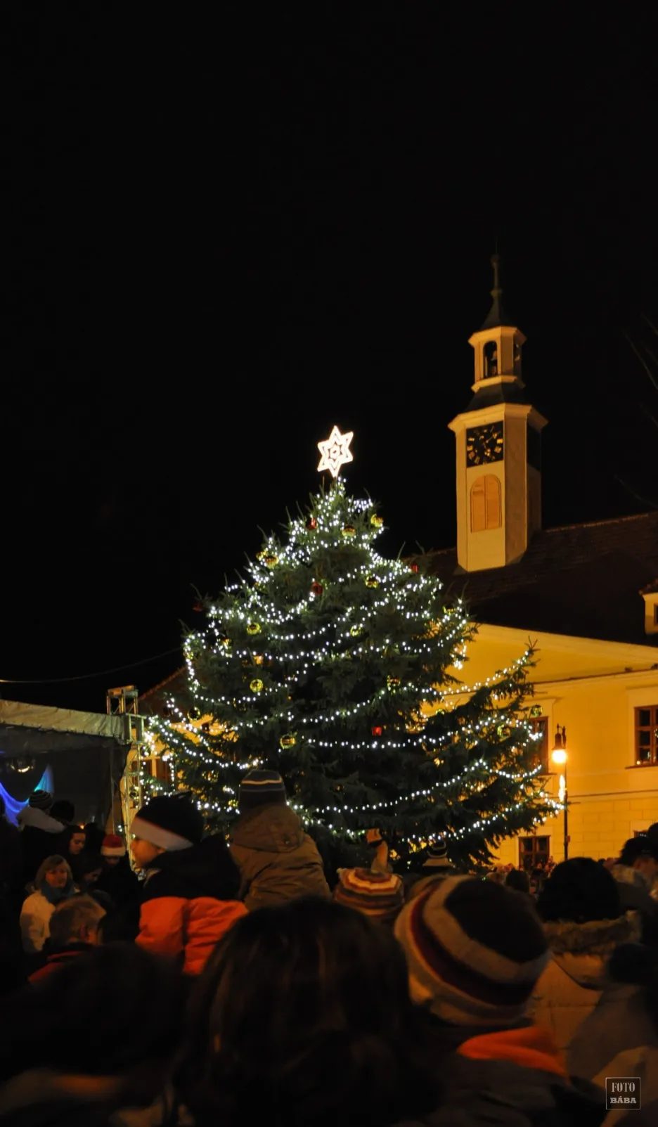 Rozsvícení vánočního stromu v Lounech