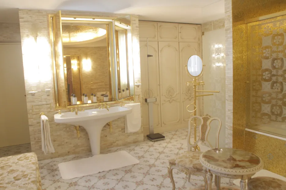 Zlatá koupelna v Jarním paláci