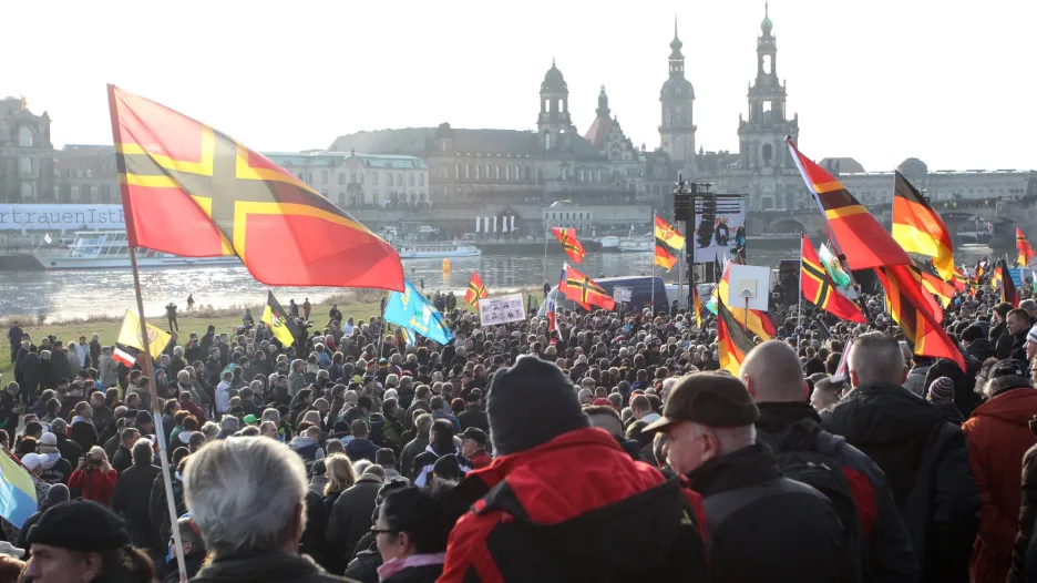 Demonstrace Pegidy v Drážďanech