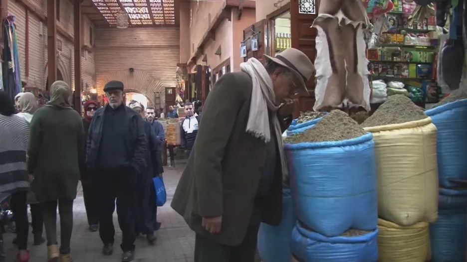 Marocký parfémář se inspiruje na trzích v Marákeši