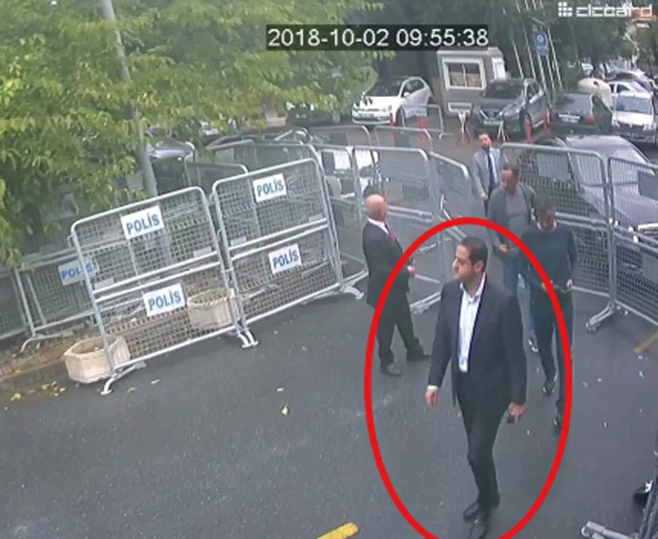 Záznam bezpečnostní kamery na konzulátu v Istanbulu