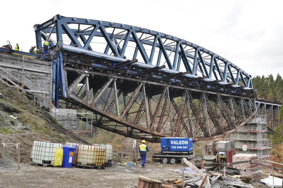 Rekonstrukce mostu přes Hracholuskou přehradu