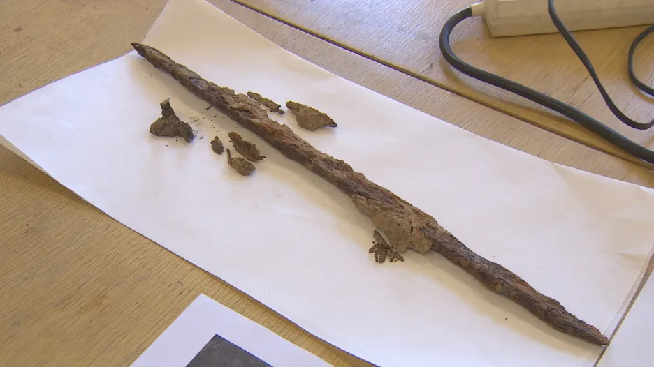 Meč nalezený v germánském hrobu u Sendražic