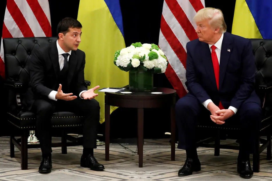 Prezidenti Ukrajiny a USA Volodymyr Zelenskyj a Donald Trump