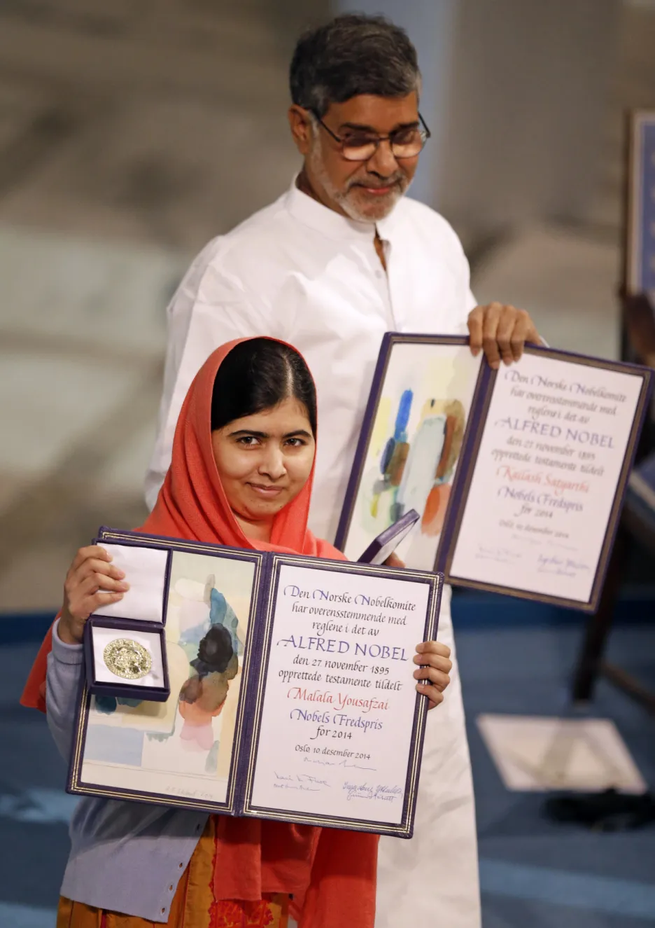Júsufzaiová a Satjárthí převzali Nobelovu cenu míru