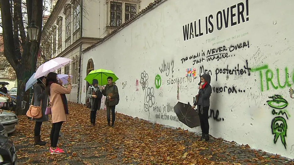 Lennonova zeď - 18. 11. 2014 dopoledne