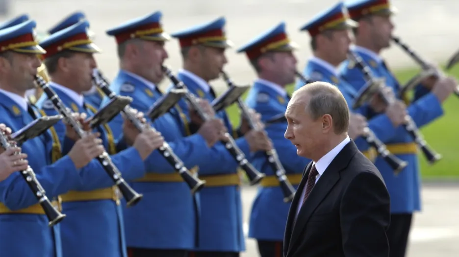 Putin přiletěl do Srbska na oslavy osvobození Bělehradu