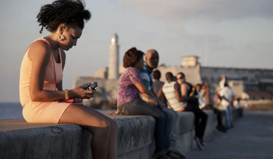 Kubánští uživatelé mobilních telefonů