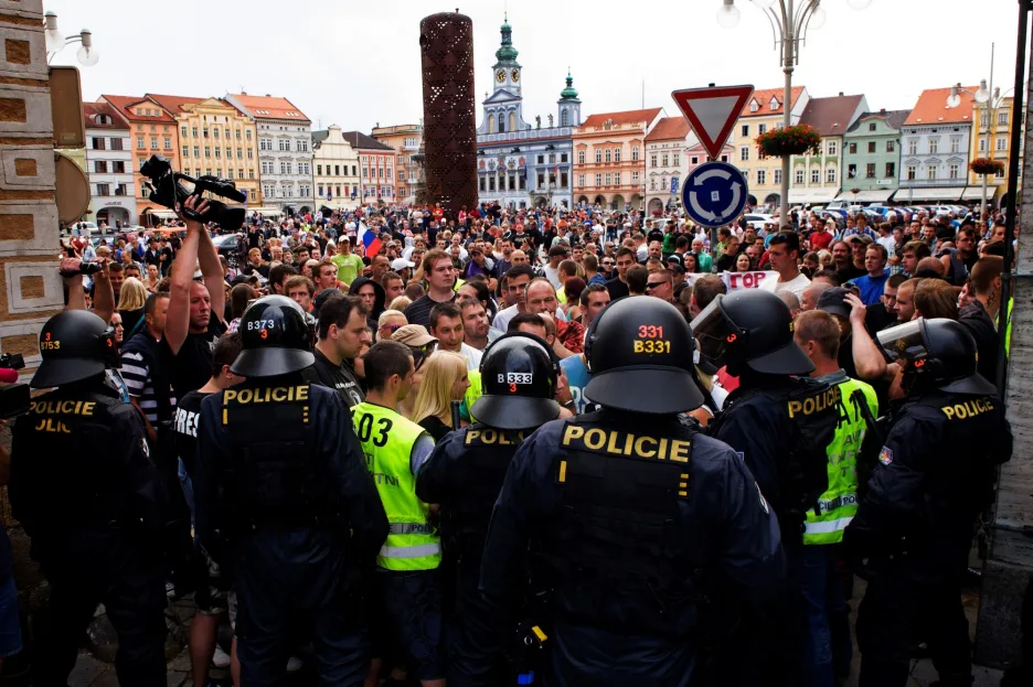 Protiromská demonstrace v Českých Budějovicích