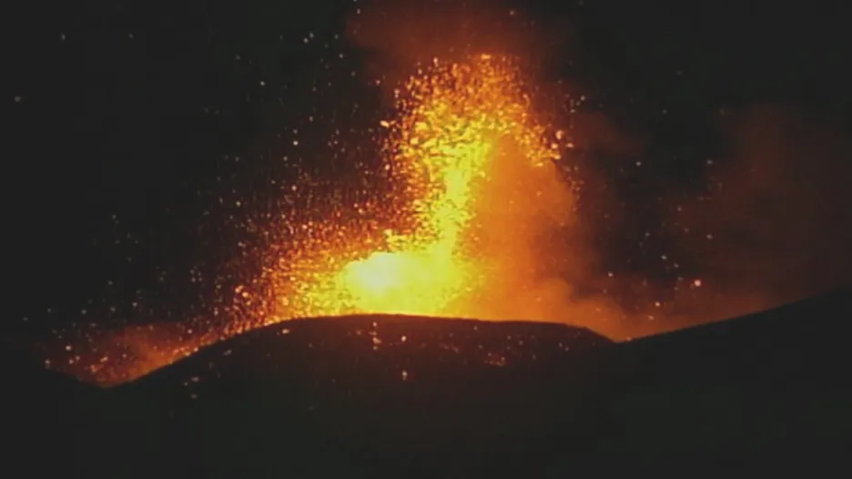 Soptící Etna