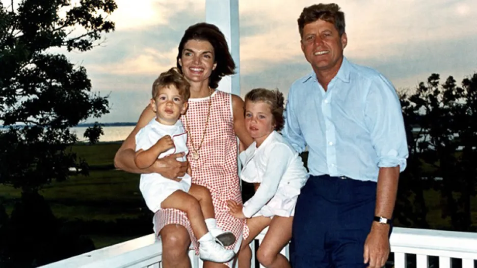 JFK s rodinou