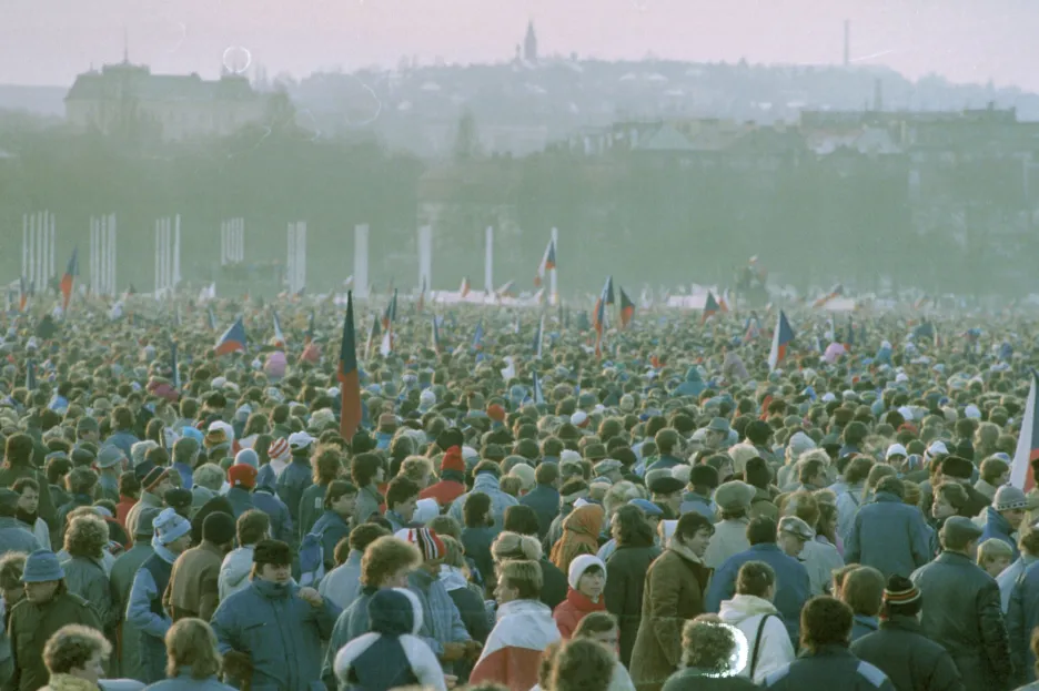 Listopad 1989 - Letenská pláň