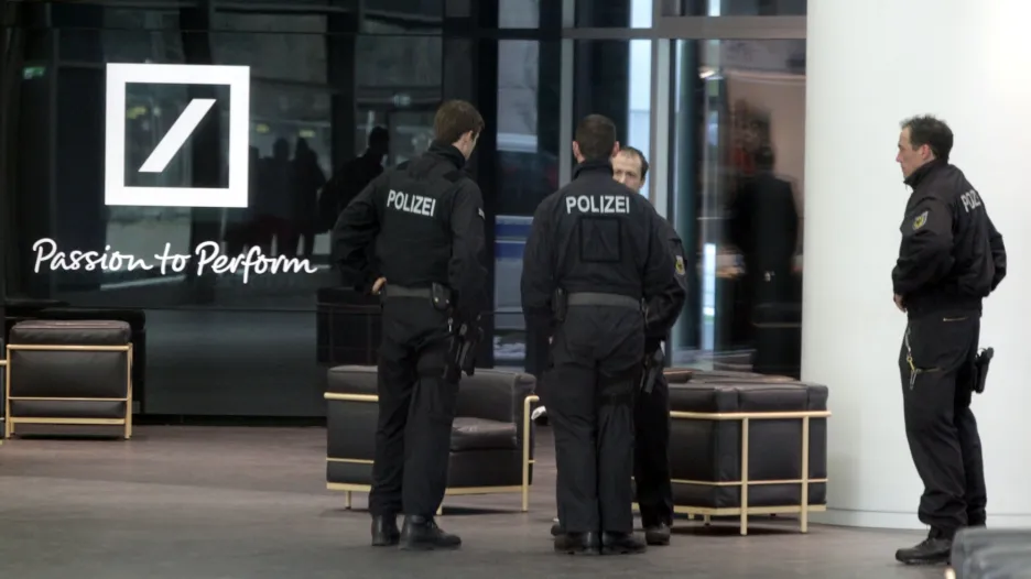Policejní razie v Deutsche Bank