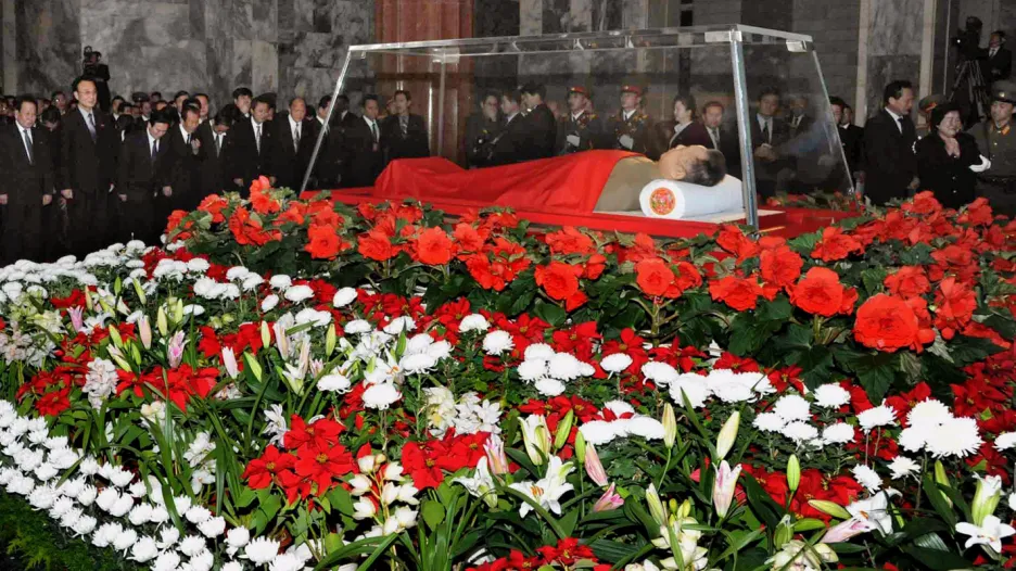 Vystavené tělo Kim Čong-ila