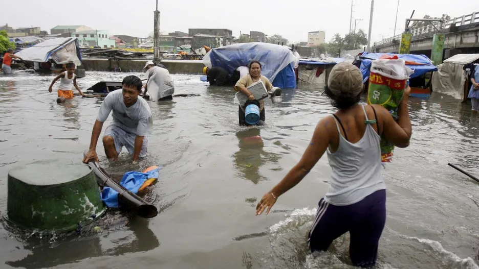 Následky tajfunu ve Filipínách