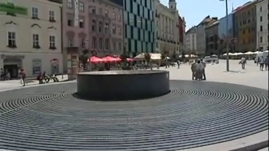 Kašna na náměstí Svobody