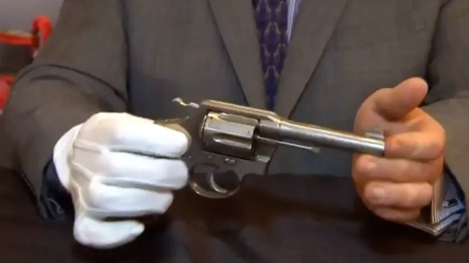 Al Caponeho revolver
