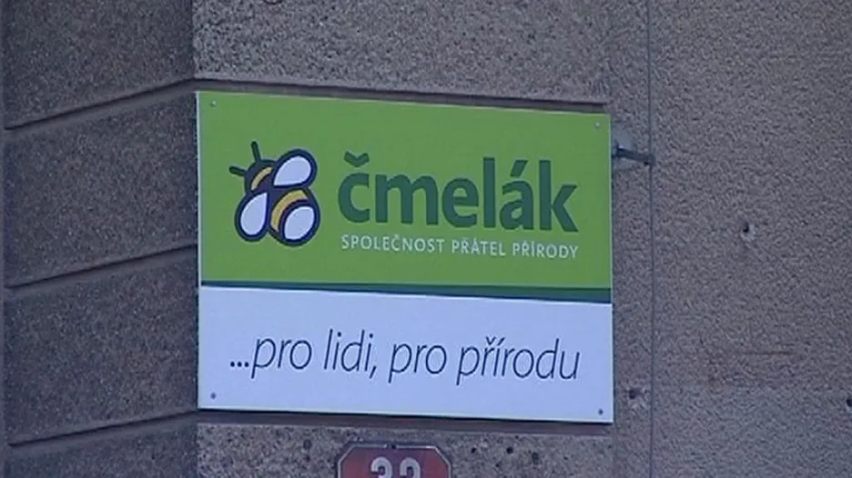 Logo neziskovky Čmelák