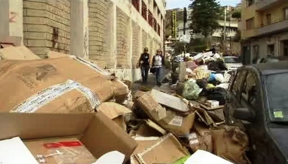 Odpadky v ulicích Neapole