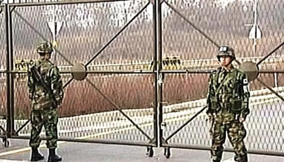 Vojáci na korejské hranici