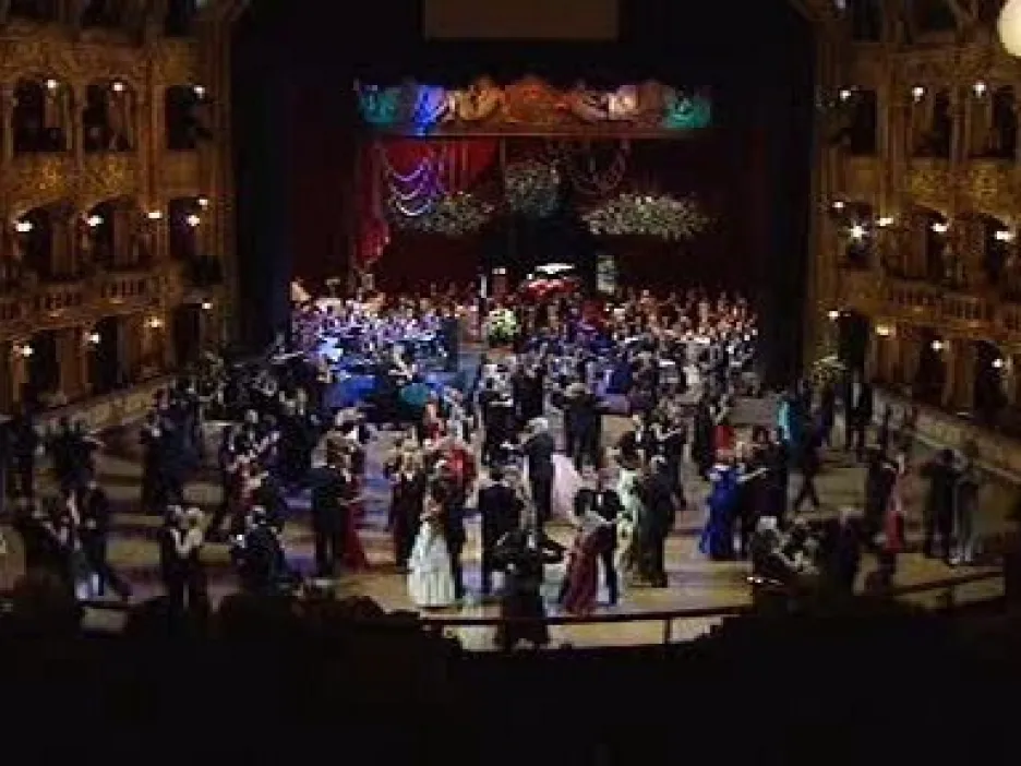 Ples v opeře