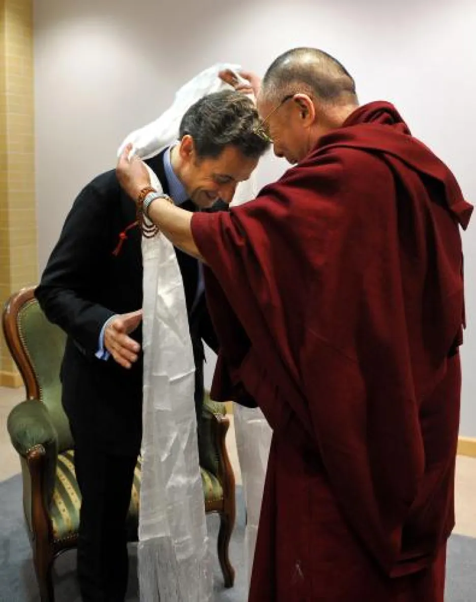 Nicolas Sarkozy s dalajlamou