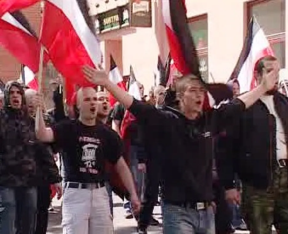 Pochod neonacistů