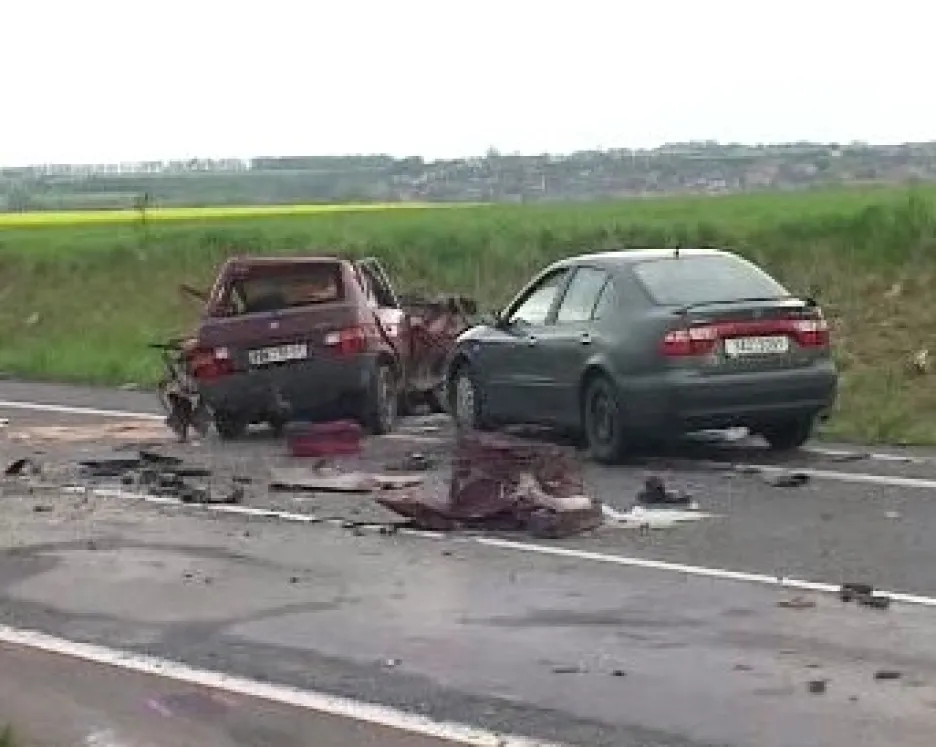 Smrtelná nehoda na silnici R7