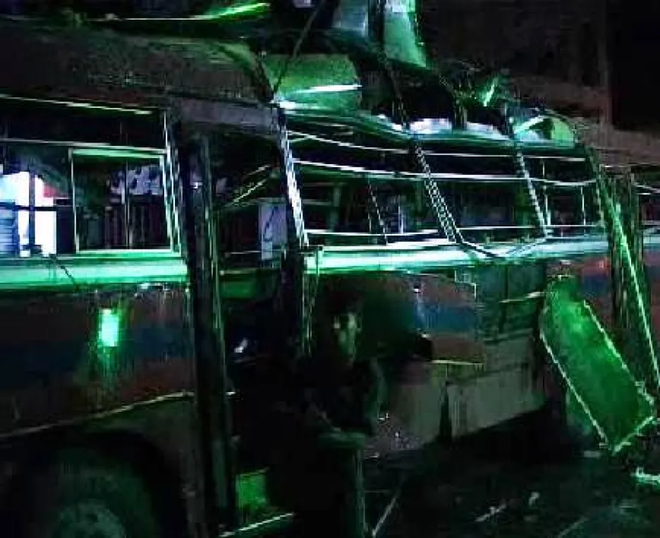 Výbuch autobusu na Srí Lance