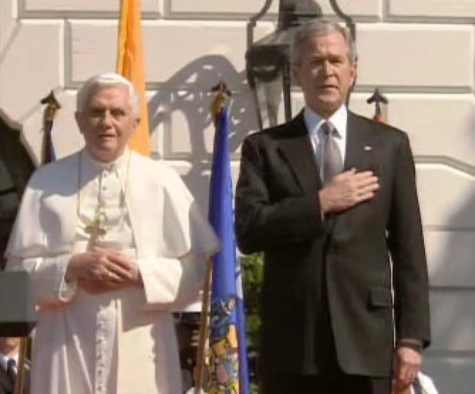 Benedikt XVI. a George Bush