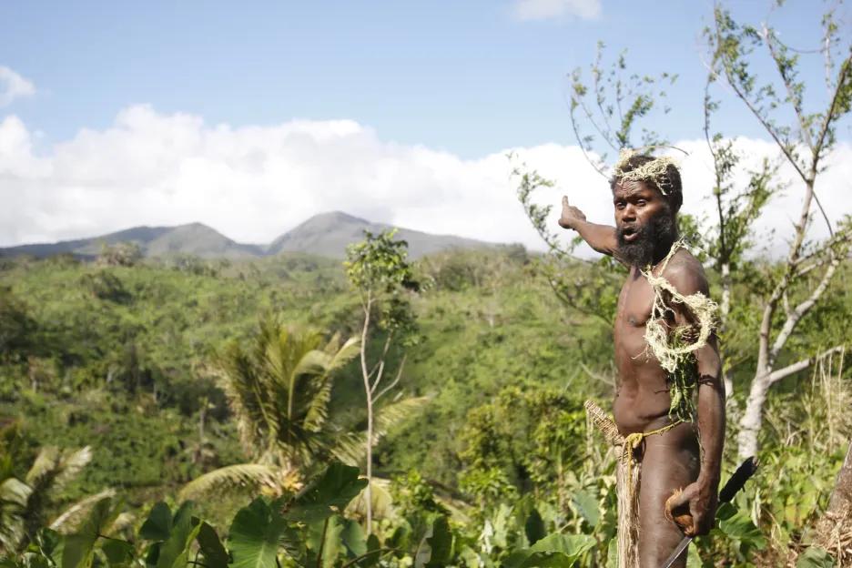 Kmen na Vanuatu uctívá prince Philipa jako boha