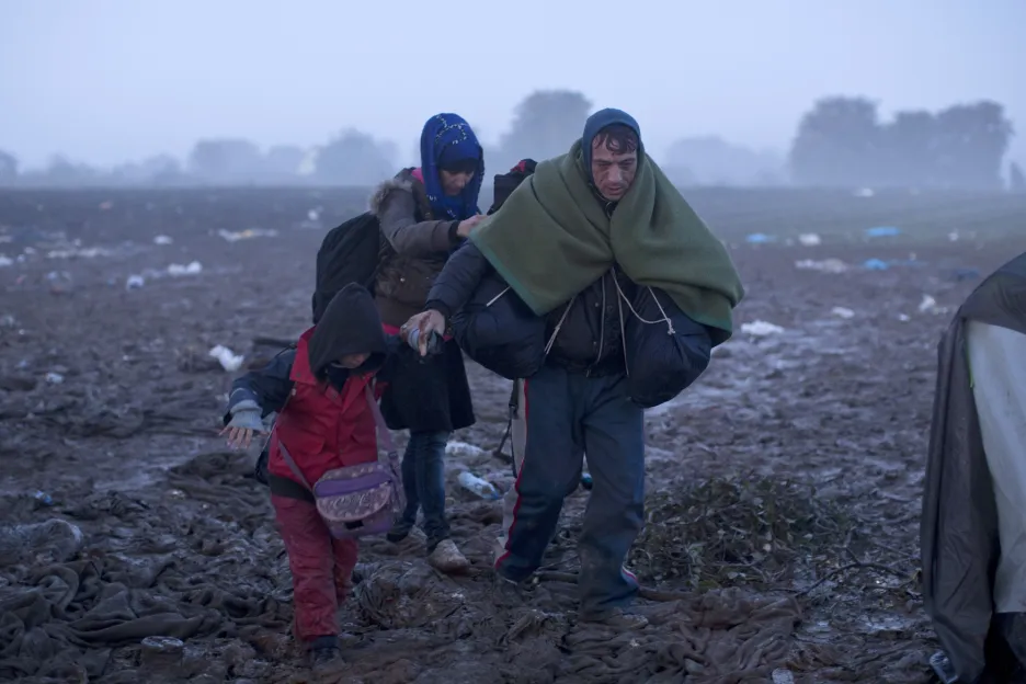 Uprchlíci u srbsko-chorvatského přechodu Berkasovo