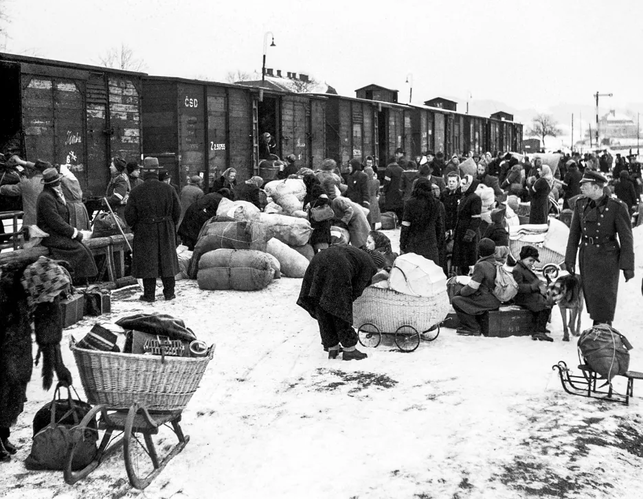 Před 70 lety odjel první organizovaný transport vysídlených Němců 