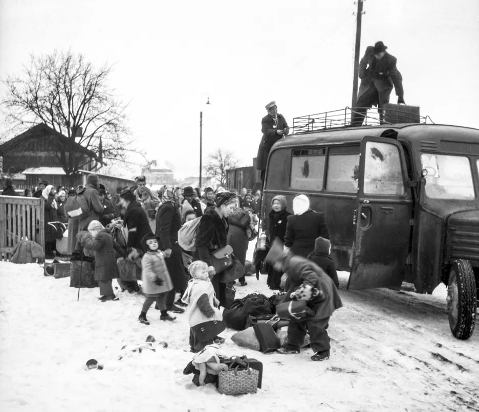 Před 70 lety odjel první organizovaný transport vysídlených Němců 