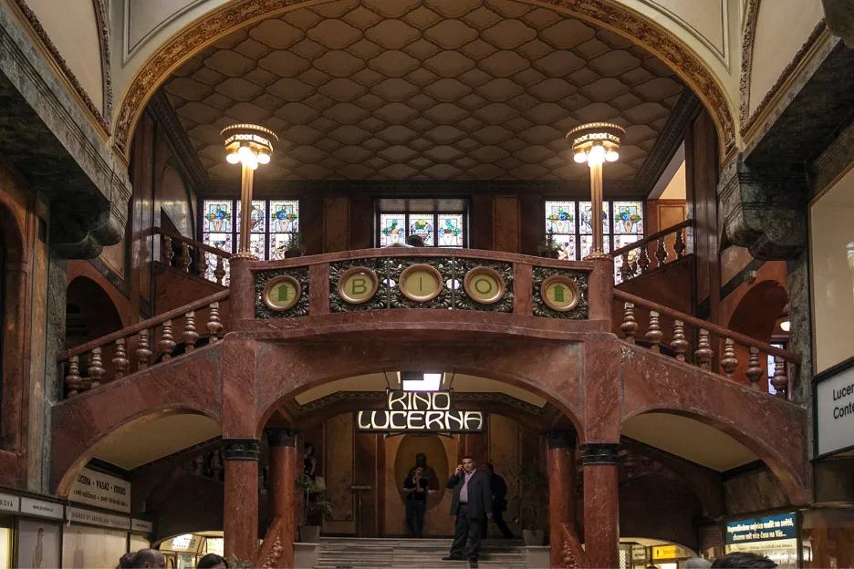 Kinosál Lucerna oslavil roku 2009 sto let své existence