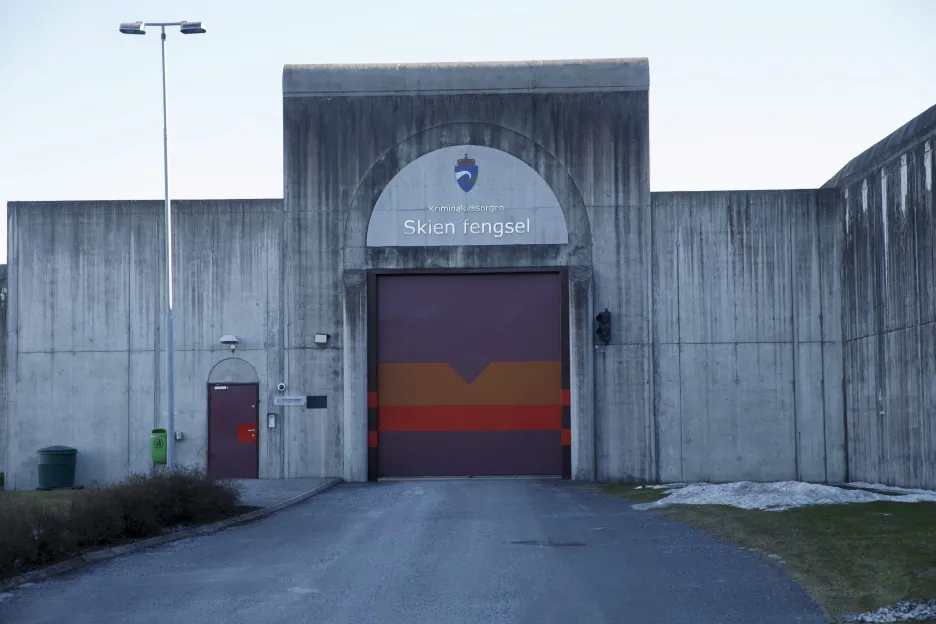 Věznice Skien, kde se Breivik odpykává svůj trest