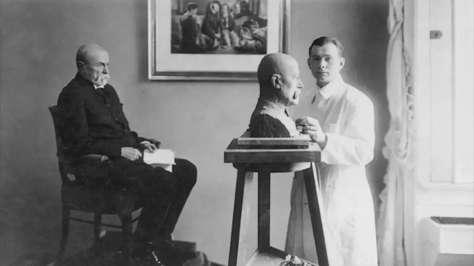 Dobové fotografie sochy T.G. Masaryka