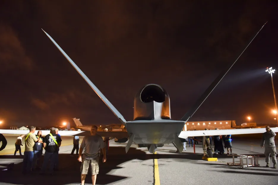 Největší dron současnosti Northrop Grumman RQ-4 Global Hawk 
