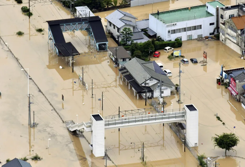 Japonsko zasáhly silné deště