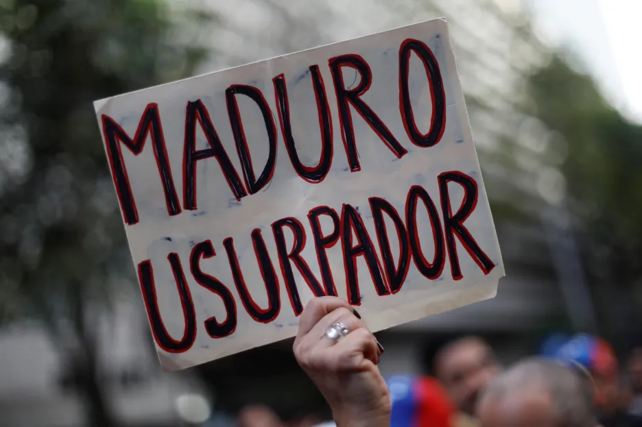 Protesty proti venezuelskému prezidentovi Madurovi
