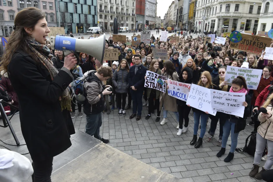 Studentská stávka proti změnám klimatu v Praze.