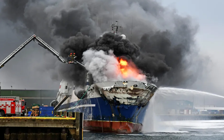 V norském přístavu města Tromso se potopila rybářská loď Bukhta Naezdnik